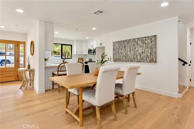 180 W Highland Avenue, Sierra Madre, CA 91024