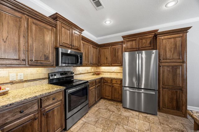 744 Mango Loop, Austin, AR 72007