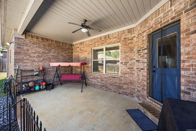 744 Mango Loop, Austin, AR 72007