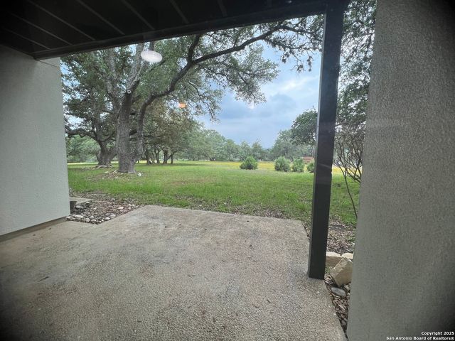 1033 Parkview Dr Apt G38, Canyon Lake, TX 78133