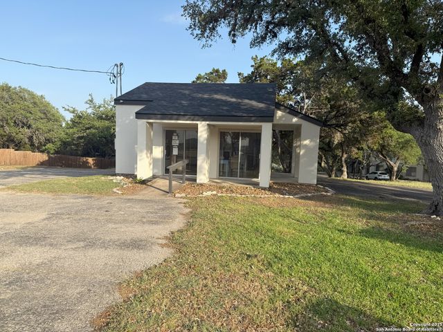 1033 Parkview Dr Apt G38, Canyon Lake, TX 78133