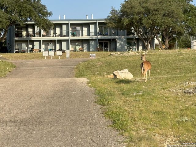 1033 Parkview Dr Apt G38, Canyon Lake, TX 78133