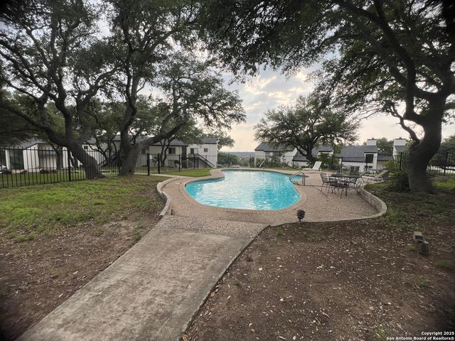 1033 Parkview Dr Apt G38, Canyon Lake, TX 78133