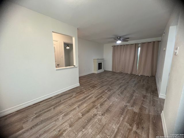 1033 Parkview Dr Apt G38, Canyon Lake, TX 78133