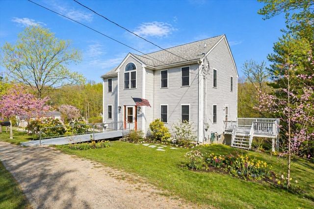 10 Manomet Beach Blvd, Plymouth, MA 02360