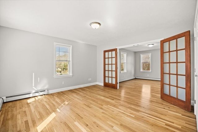 10 Manomet Beach Blvd, Plymouth, MA 02360