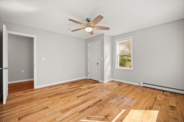 10 Manomet Beach Blvd, Plymouth, MA 02360