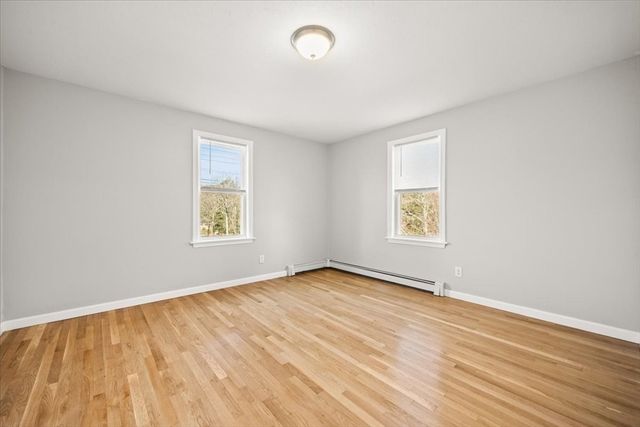 10 Manomet Beach Blvd, Plymouth, MA 02360