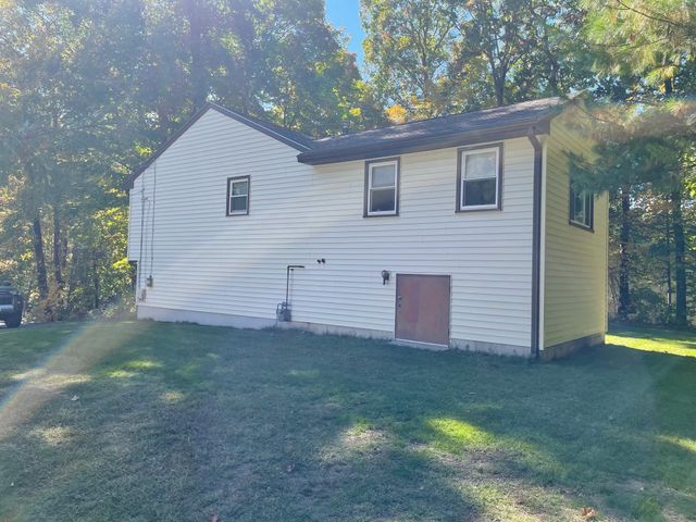 166 Stearns Ave, Mansfield, MA 02048