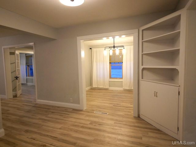 237 Kearsarge Street, Laurium, MI 49913