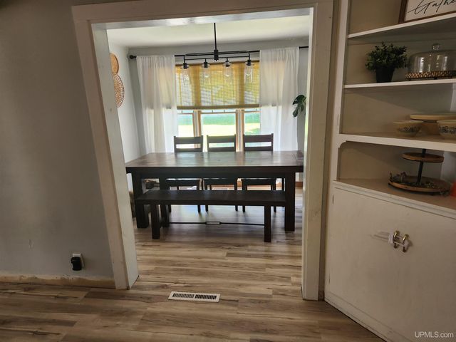 237 Kearsarge Street, Laurium, MI 49913