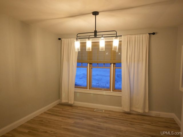 237 Kearsarge Street, Laurium, MI 49913