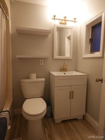 237 Kearsarge Street, Laurium, MI 49913