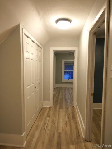 237 Kearsarge Street, Laurium, MI 49913