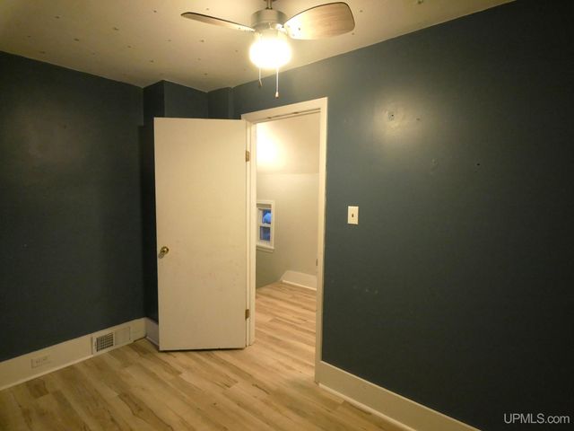 237 Kearsarge Street, Laurium, MI 49913