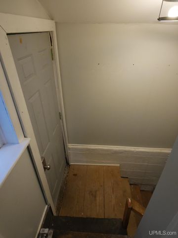 237 Kearsarge Street, Laurium, MI 49913