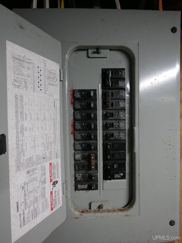 237 Kearsarge Street, Laurium, MI 49913