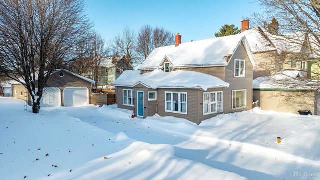 237 Kearsarge Street, Laurium, MI 49913