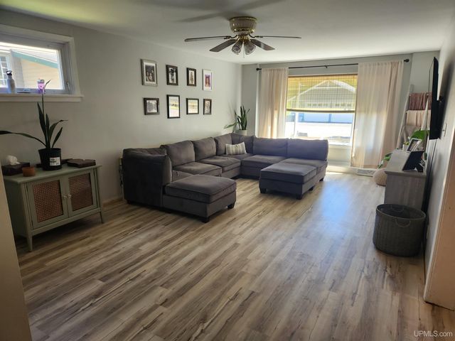 237 Kearsarge Street, Laurium, MI 49913