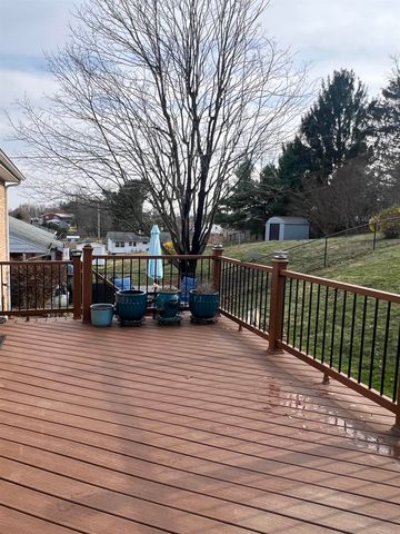 308 ANN ST, Staunton, VA 24401