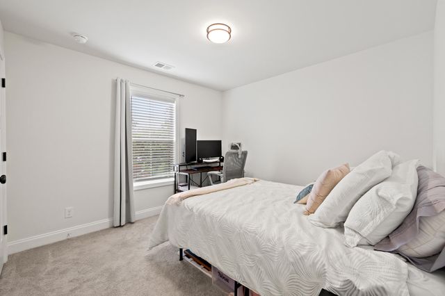 121 Winners Circle, Nicholasville, KY 40356