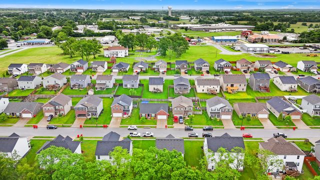 121 Winners Circle, Nicholasville, KY 40356