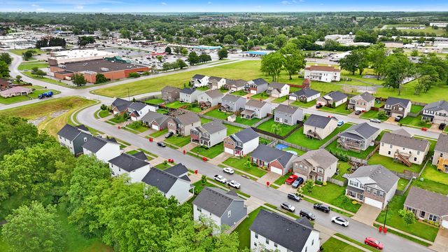 121 Winners Circle, Nicholasville, KY 40356