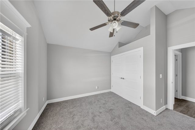1737 Charismatic Drive, Prairie Grove, AR 72753