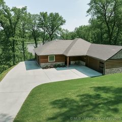 117051 S 4238 Road, Eufaula, OK 74432
