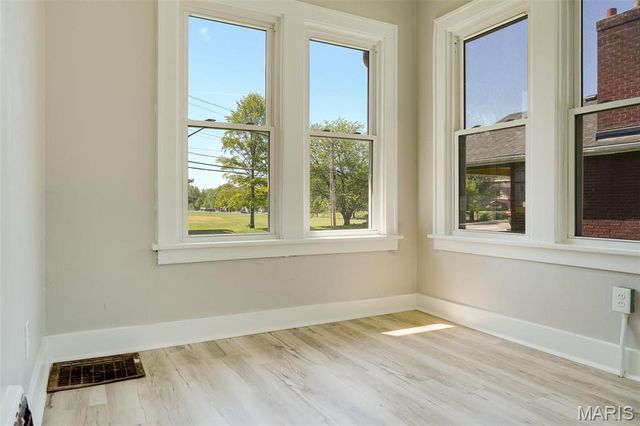 24 S 95th Street, Belleville, IL 62223