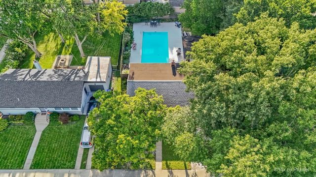 714 Western Avenue, Glen Ellyn, IL 60137