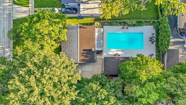 714 Western Avenue, Glen Ellyn, IL 60137