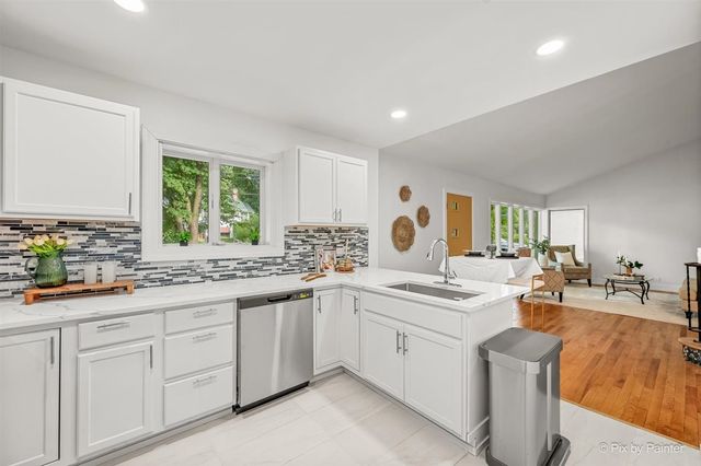 714 Western Avenue, Glen Ellyn, IL 60137