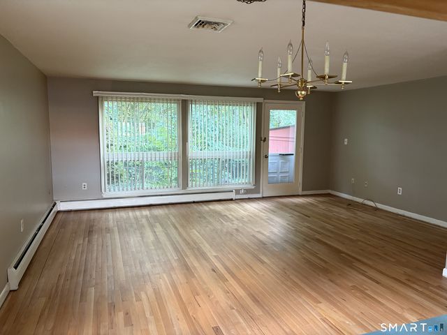 279 Centerbrook Road, Hamden, CT 06518