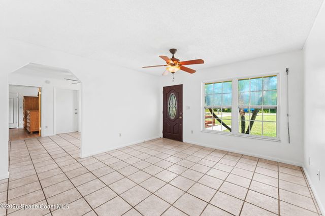 206 Ritter Avenue NE, Palm Bay, FL 32907