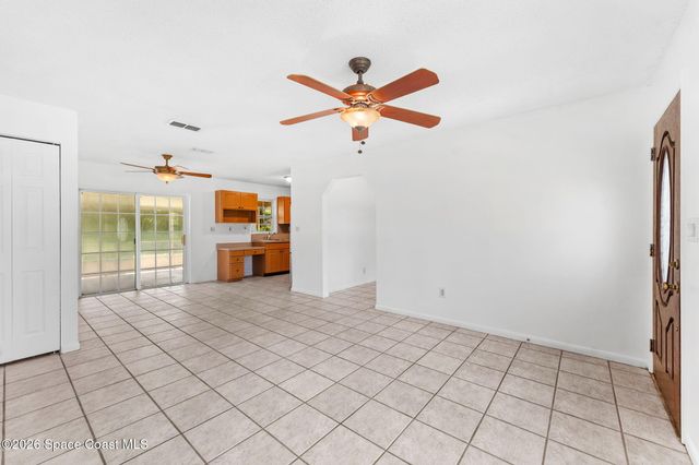 206 Ritter Avenue NE, Palm Bay, FL 32907
