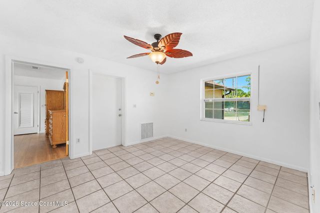 206 Ritter Avenue NE, Palm Bay, FL 32907