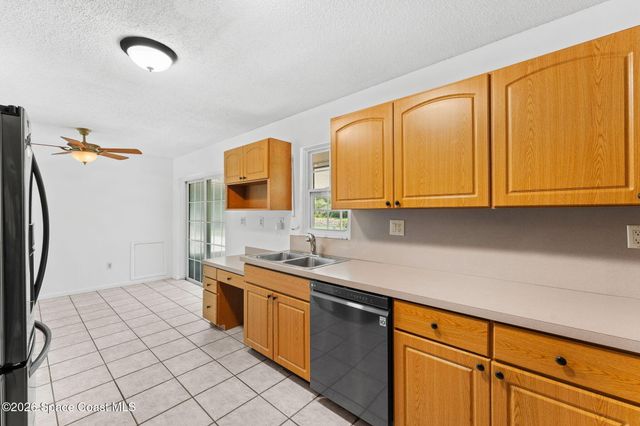 206 Ritter Avenue NE, Palm Bay, FL 32907
