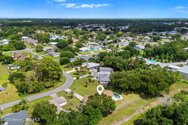 206 Ritter Avenue NE, Palm Bay, FL 32907