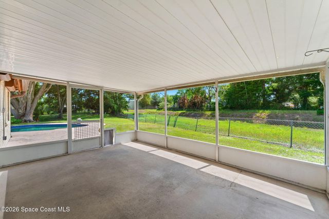206 Ritter Avenue NE, Palm Bay, FL 32907