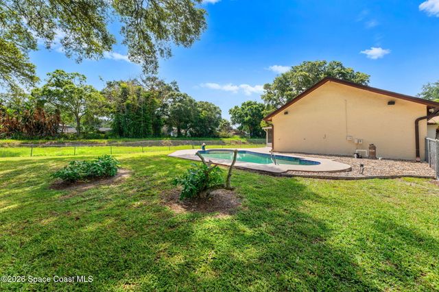 206 Ritter Avenue NE, Palm Bay, FL 32907