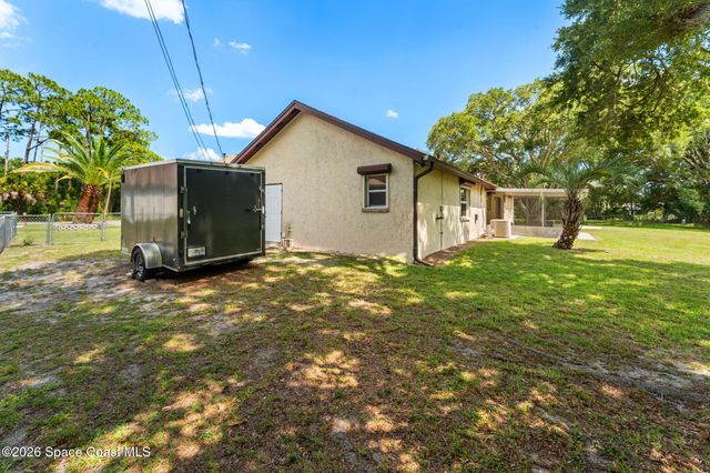 206 Ritter Avenue NE, Palm Bay, FL 32907
