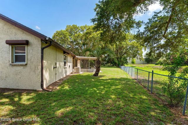 206 Ritter Avenue NE, Palm Bay, FL 32907