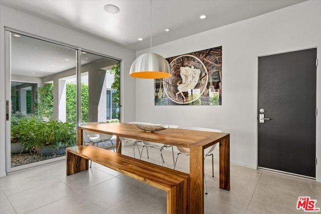 1175 Los Robles Drive, Palm Springs, CA 92262