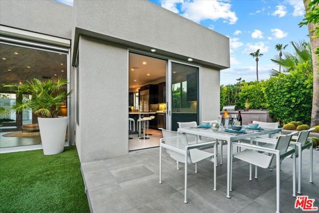 1175 Los Robles Drive, Palm Springs, CA 92262