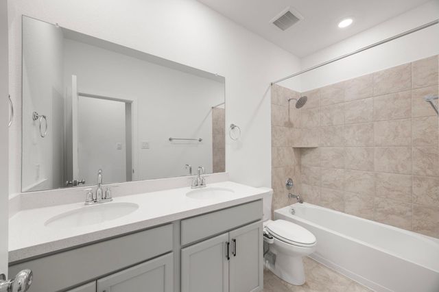 2195 Clements Shore Lane, La Porte, TX 77571