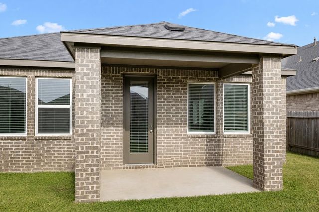 2195 Clements Shore Lane, La Porte, TX 77571