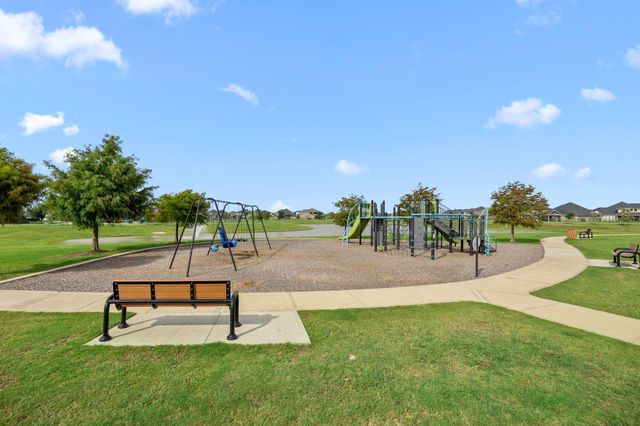 2195 Clements Shore Lane, La Porte, TX 77571