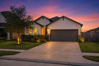 2195 Clements Shore Lane, La Porte, TX 77571