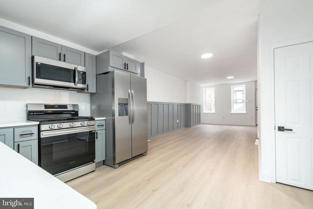 2133 LATONA ST, Philadelphia, PA 19146